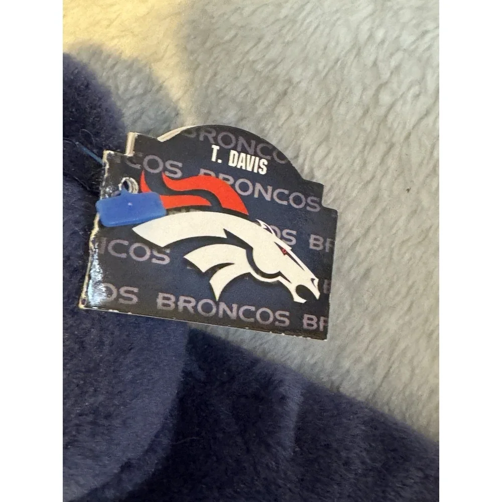 Denver Broncos Terrell Davis Limited Treasures Pro‎ Bear #30 NWT NFL